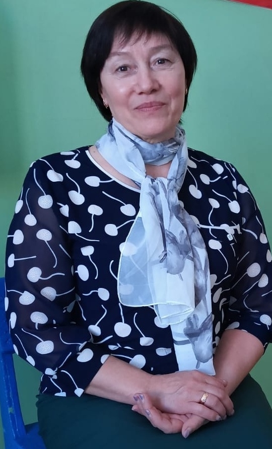 Керәшен Сәрдәсе мәктәбе директоры Нина Фадеева