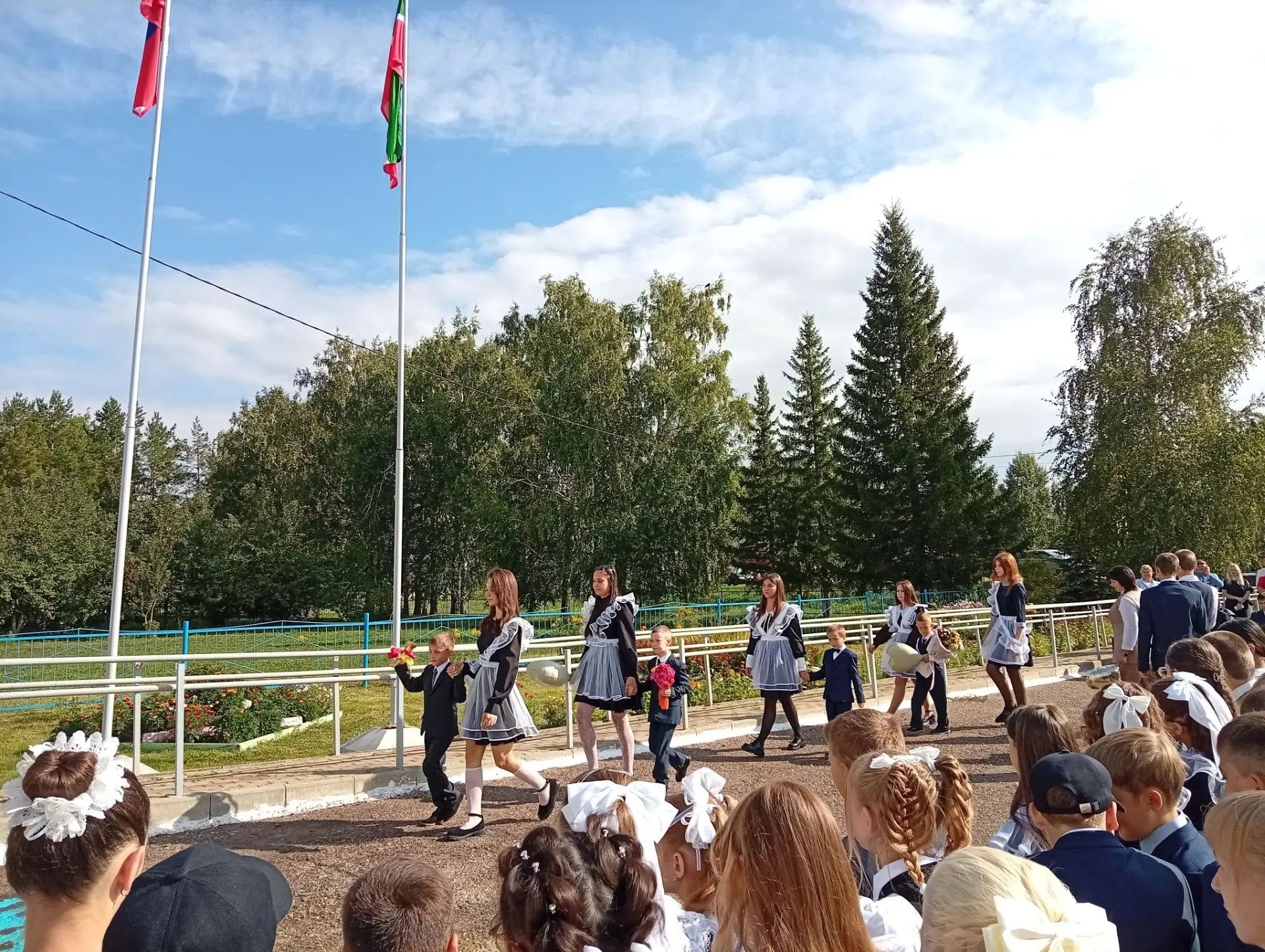 Белем иленә атлыйк