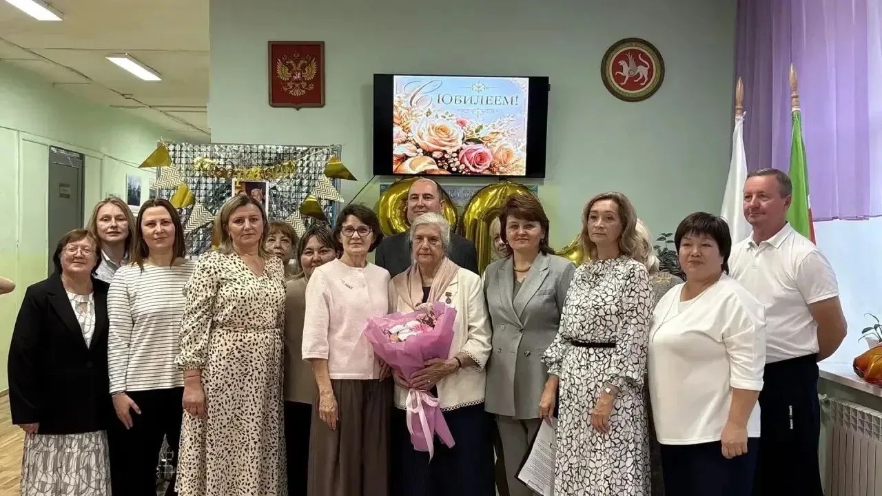Киң күңелле, белемле остаз