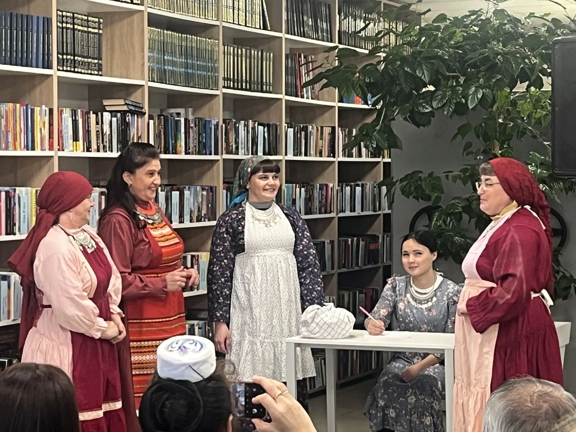 Очрашу барышында Луиза Янсуарның балачак елларын да искә алдылар