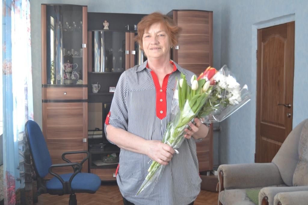 В селе Князево провели акцию "Дарите женщинам цветы!" ФОТО