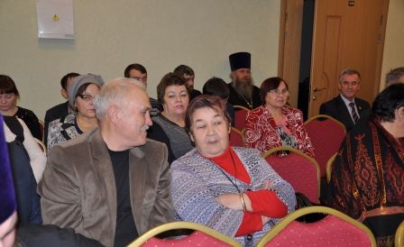 Фоторепортаж с конференции в честь 10-летия издания Нового Завета на кряшенском языке