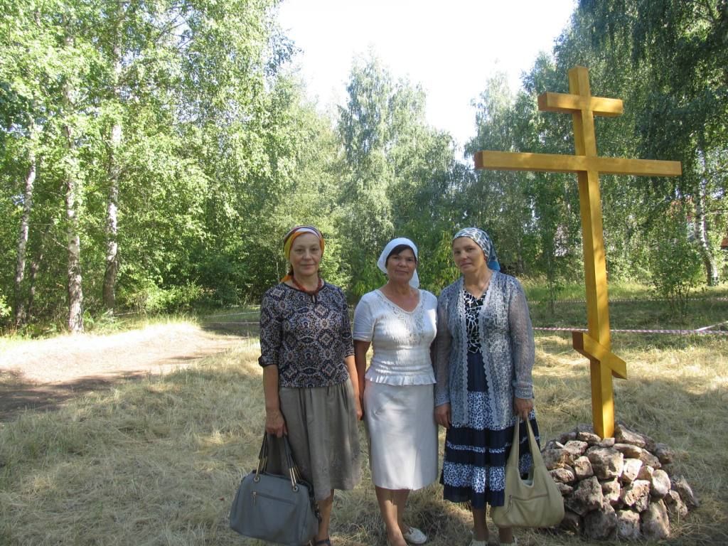 В Набережных Челнах освятили крест на месте строительства кряшенского храма