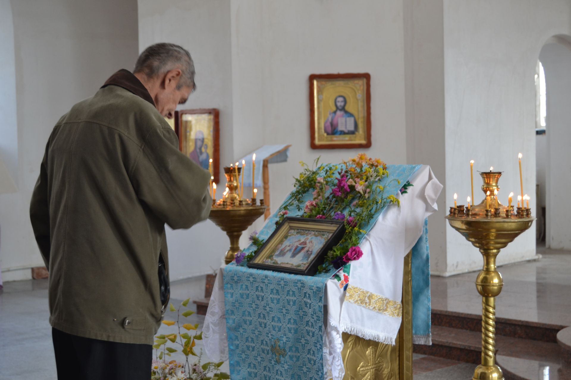 В храме Святителя Николая Чудотворца села Князево отметили Покров Пресвятой Богородицы