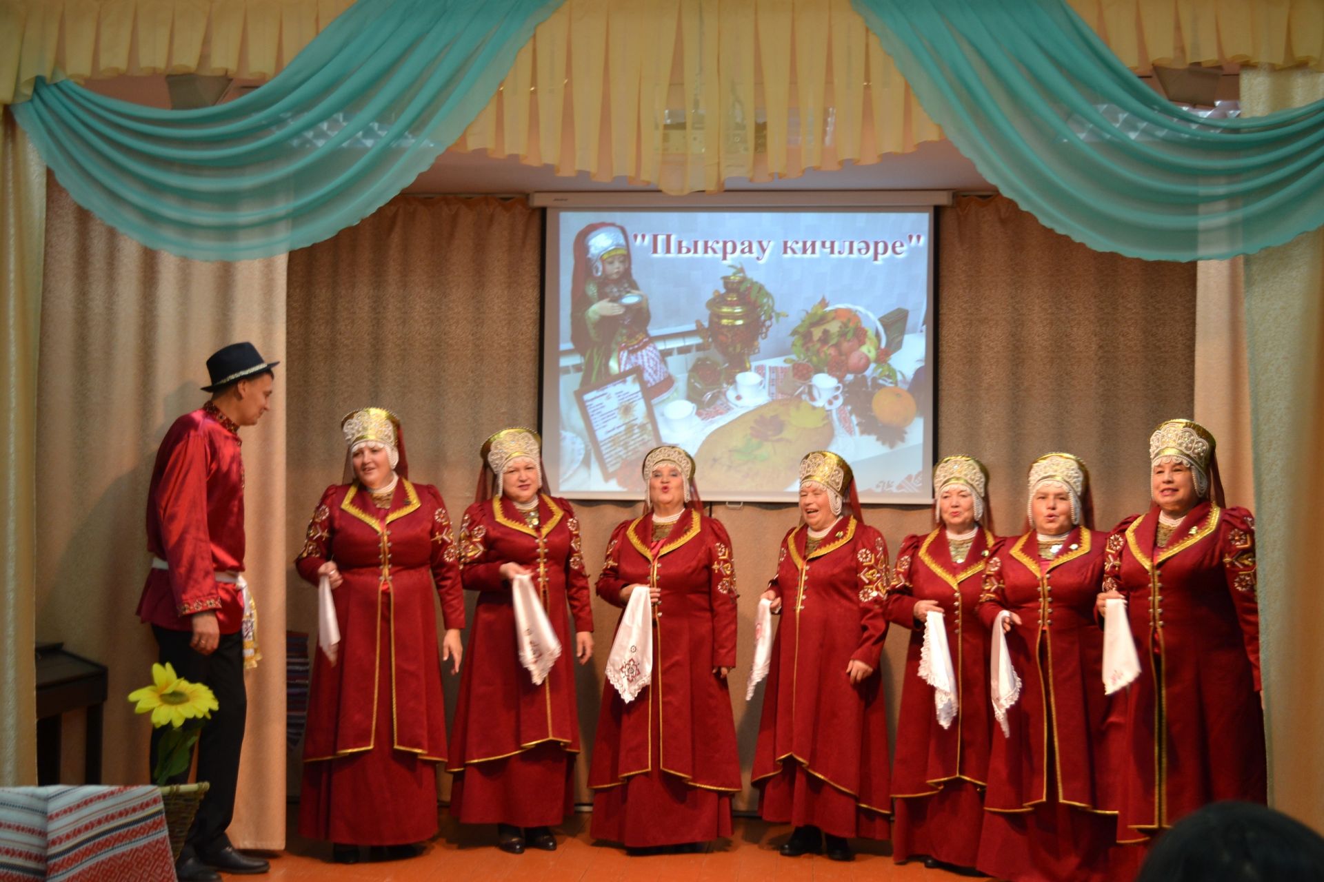 В Нижнекамске прошёл театрализованный вечер “Пыкрау кичлэре”