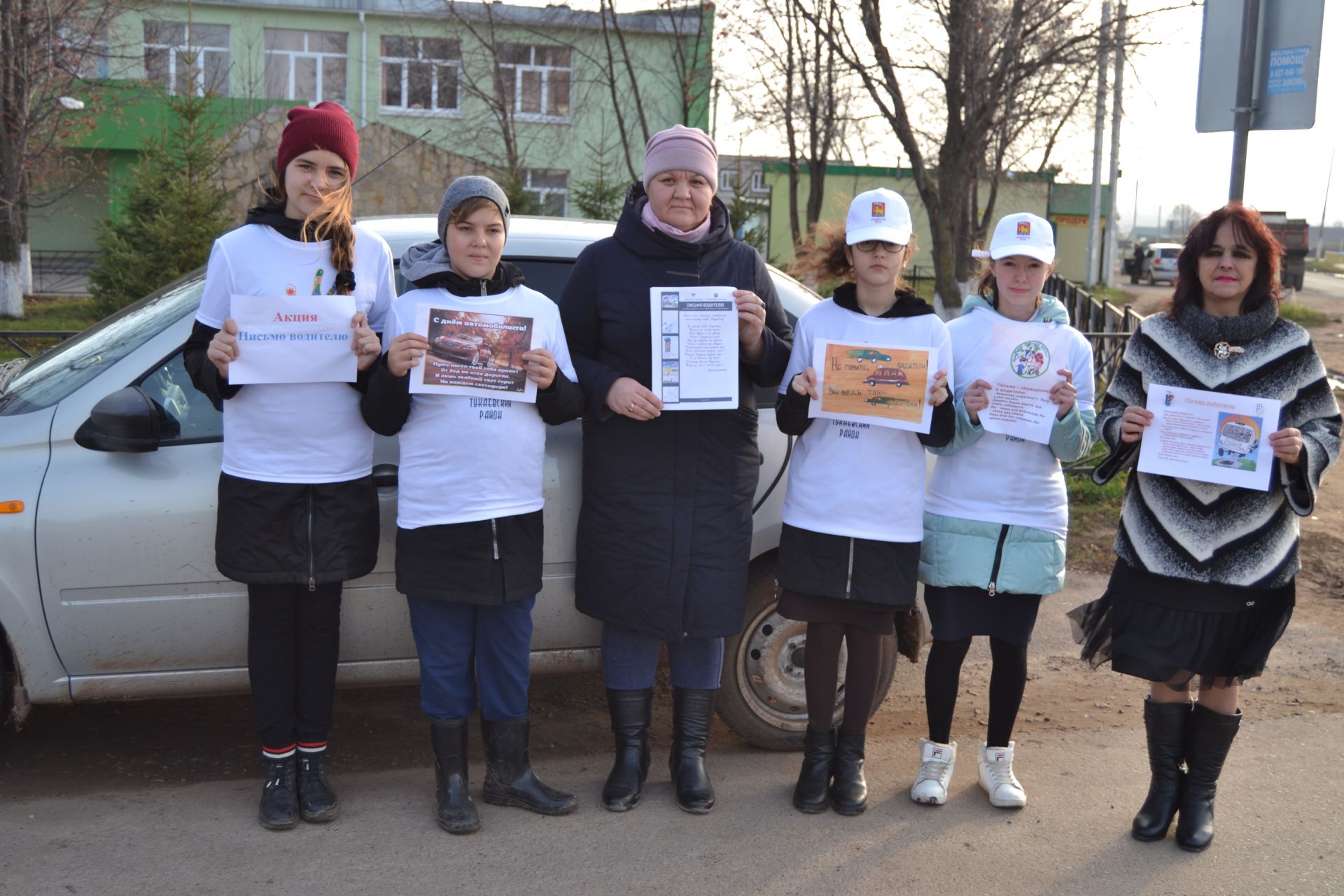 В посёлке Татарстан отметили День автомобилиста