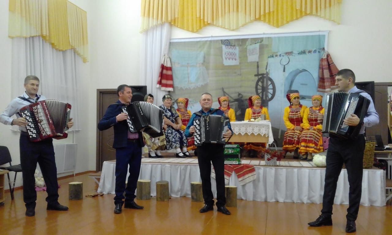 Кряшены, татары и удмурты выступили на одной сцене в Сетяково