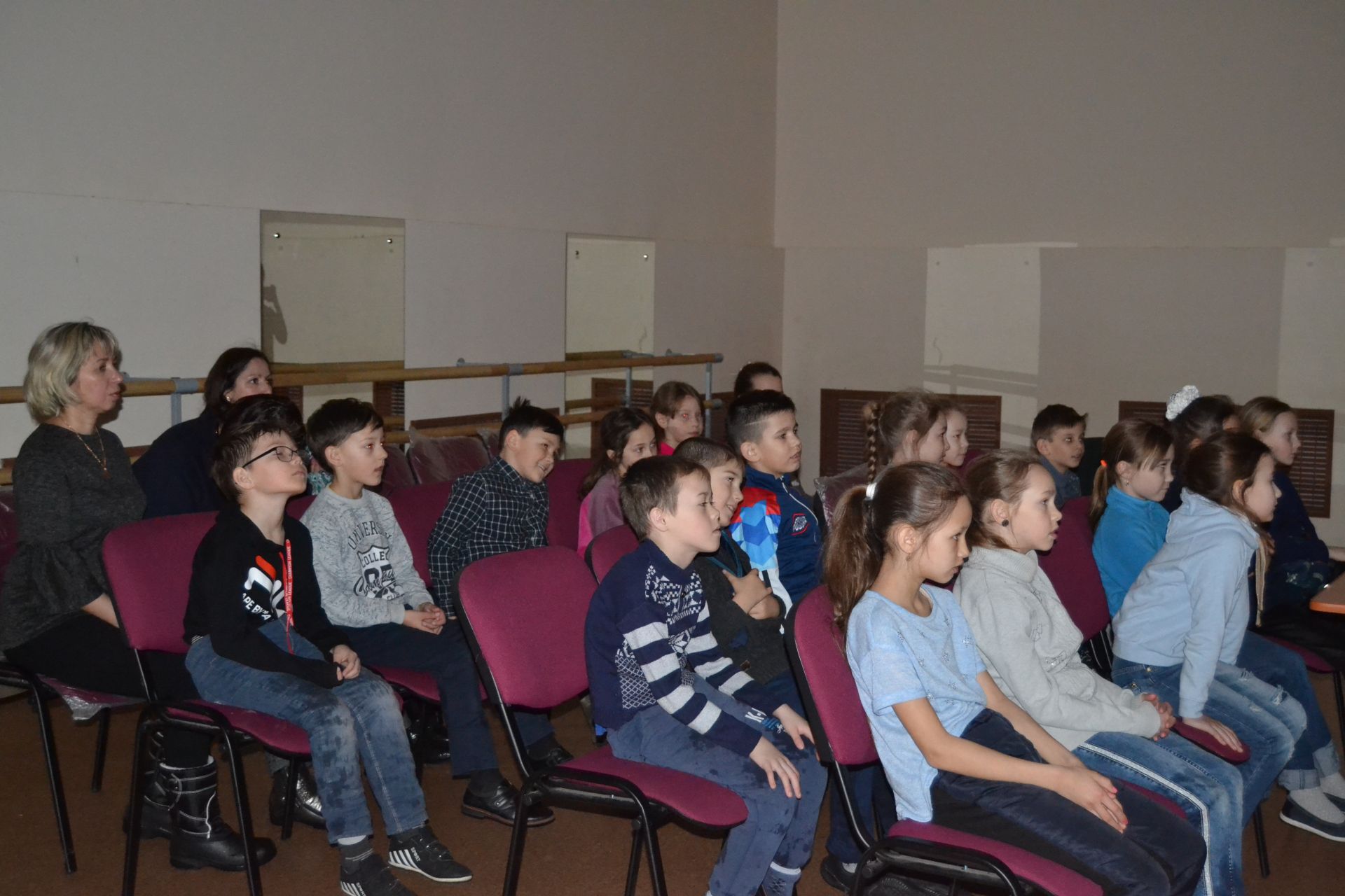 Школьники посёлка Татарстан весело проводят каникулы