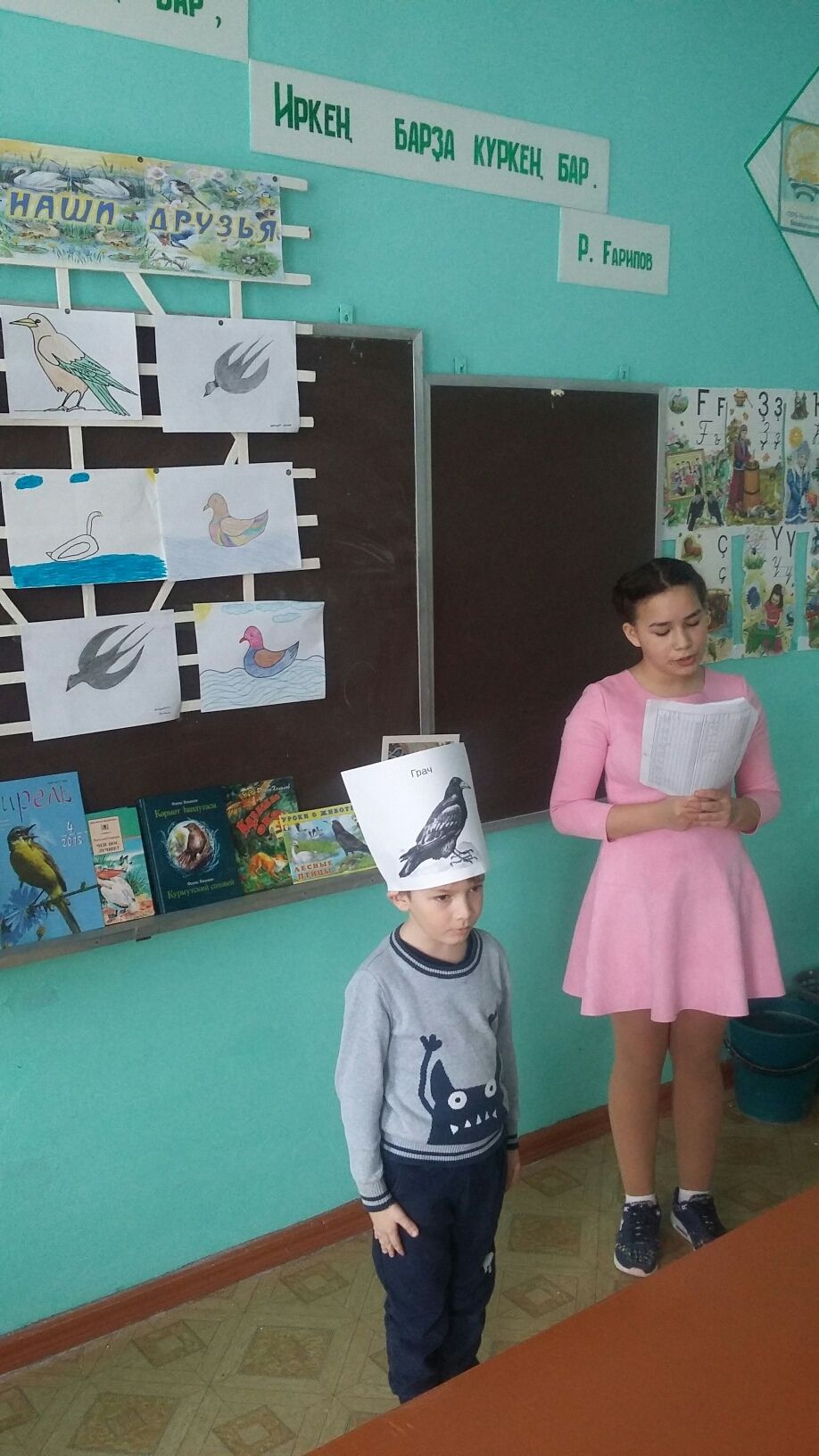 Отец Владимир рассказал школьникам об охране птиц ФОТО