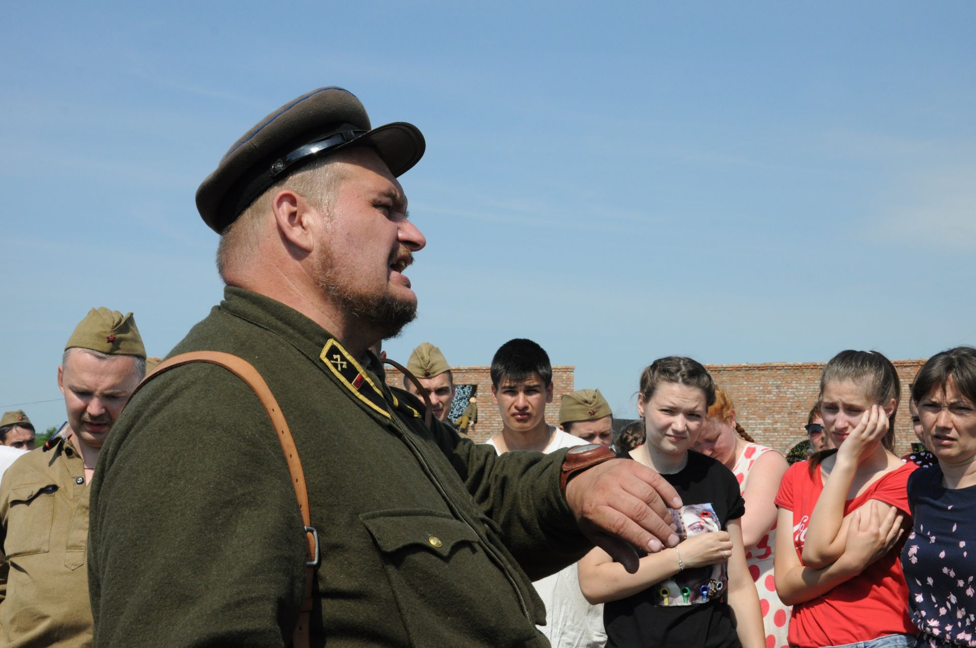 Әлбәдәндә Бөтенроссия хәрби уеннар фестивале старт алды - Фоторепортаж