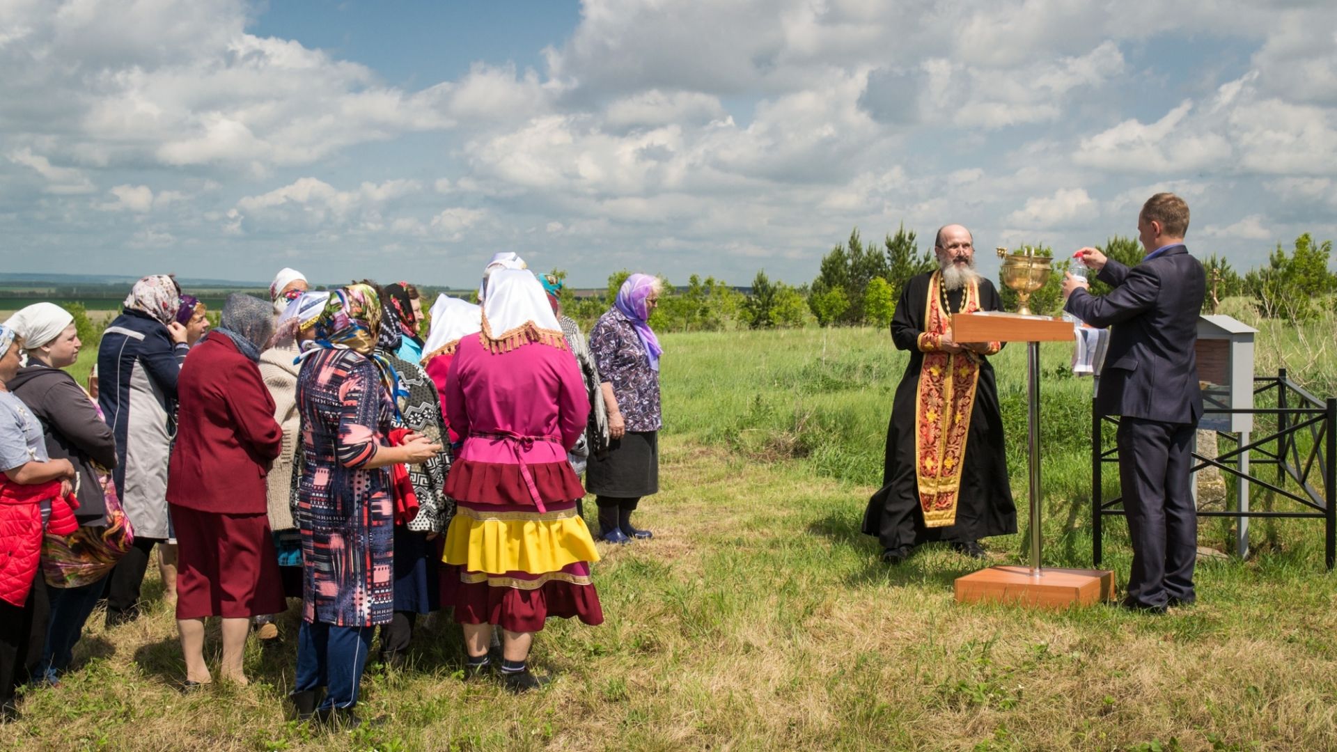 В деревне Верхний Шурняк установили часовенный столб в честь Николая Чудотворца