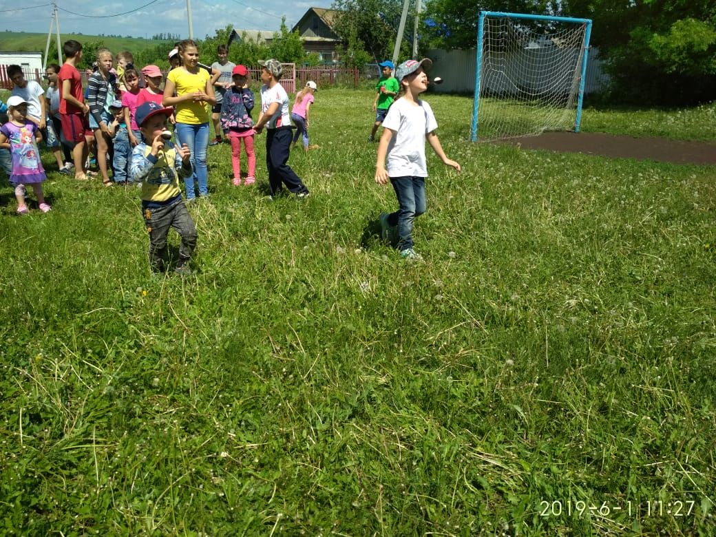 В деревне Савалеево Заинского района прошёл детский Сабантуй