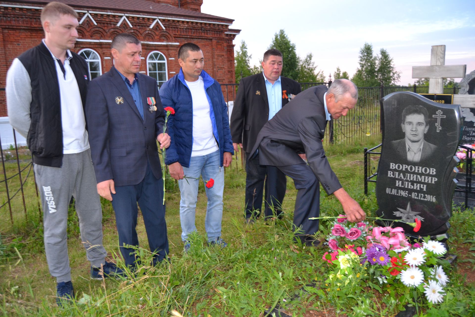 В День ветеранов боевых действий в посёлке Татарстан прошла патриотическая акция