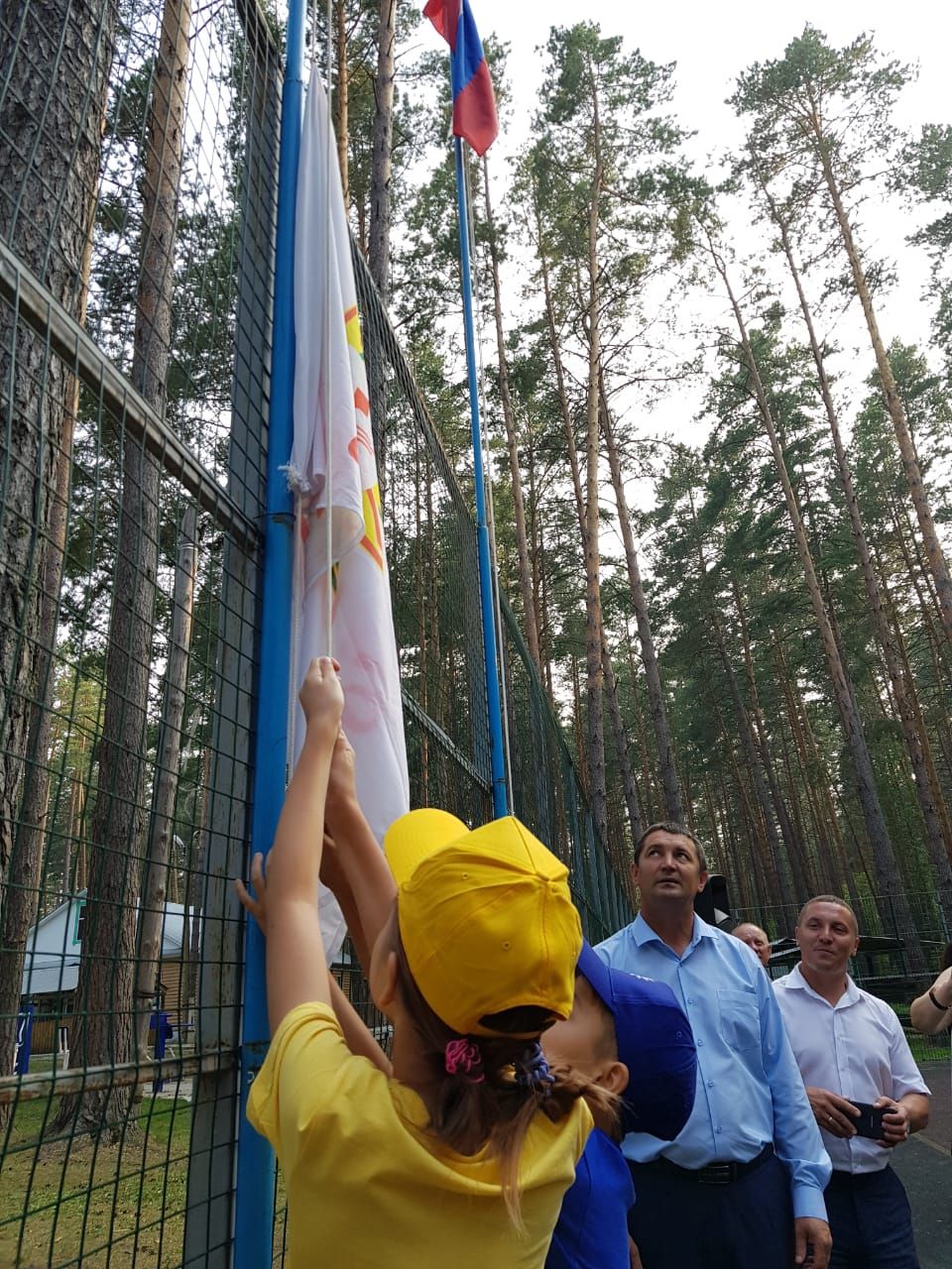 "Айбагыр" этнолагере сигезенче тапкыр флаг күтәрде - фото