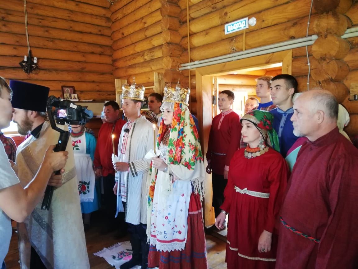 Кряшены показали обряд венчания для программы «Любовь без границ»