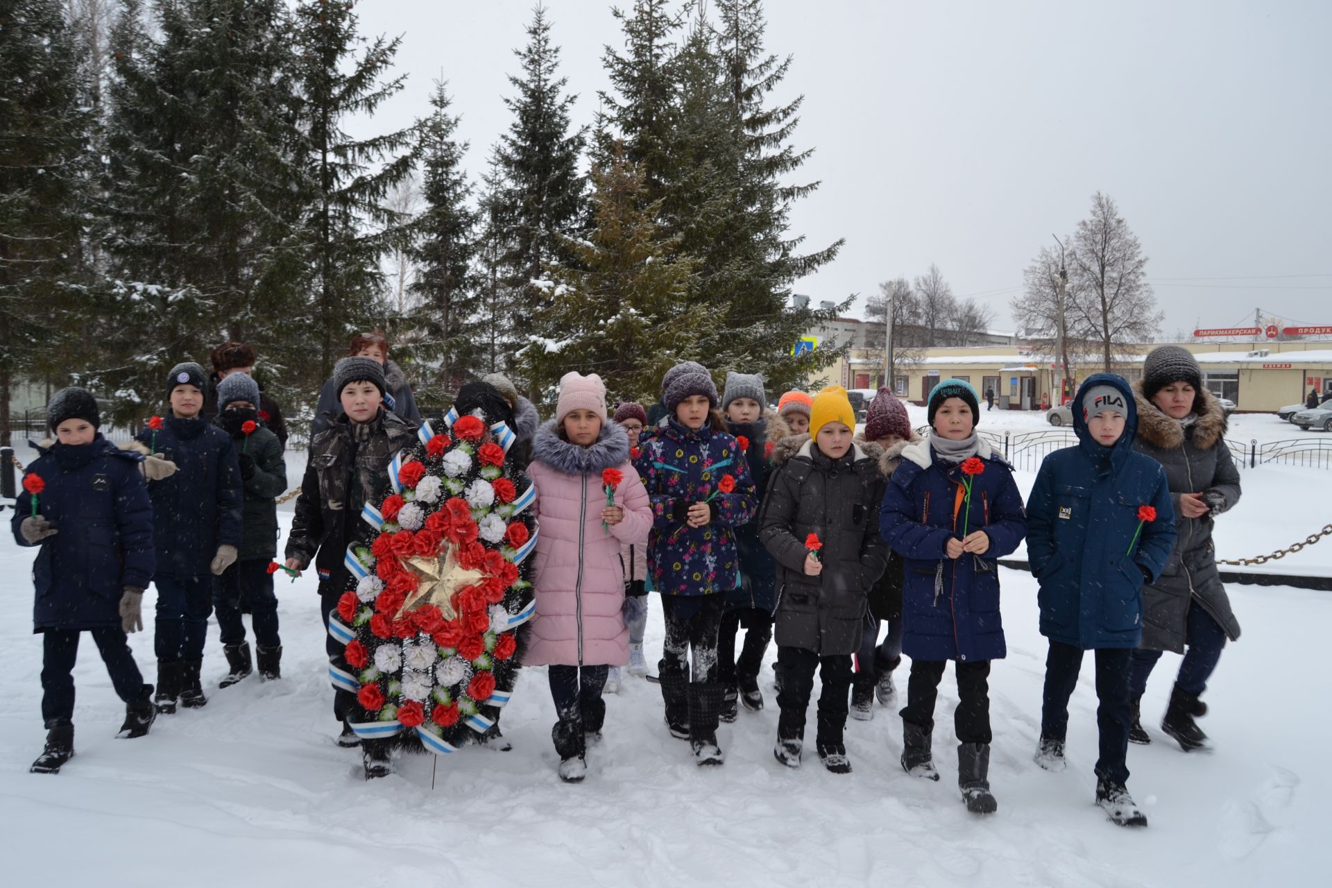 В поселке Татарстан отметили День полного освобождения Ленинграда от блокады