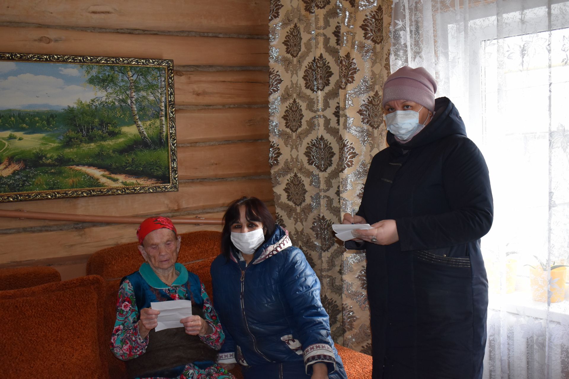В поселке Татарстан провели акцию взаимопомощи «#МыВместе»