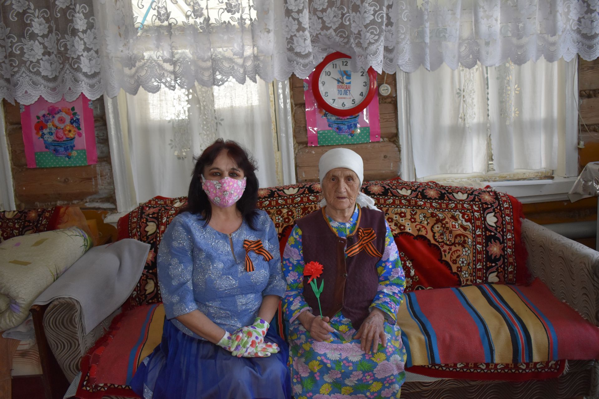 В поселке Татарстан провели патриотическую акцию «Георгиевская ленточка»