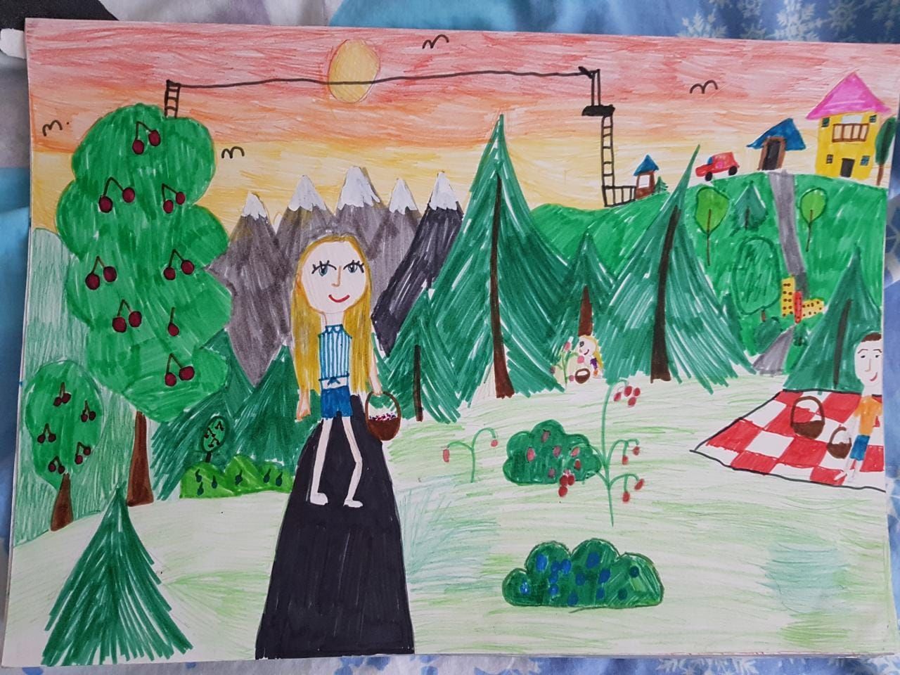 В поселке Татарстан прошел онлайн - конкурс детских рисунков к Международному Дню защиты детей