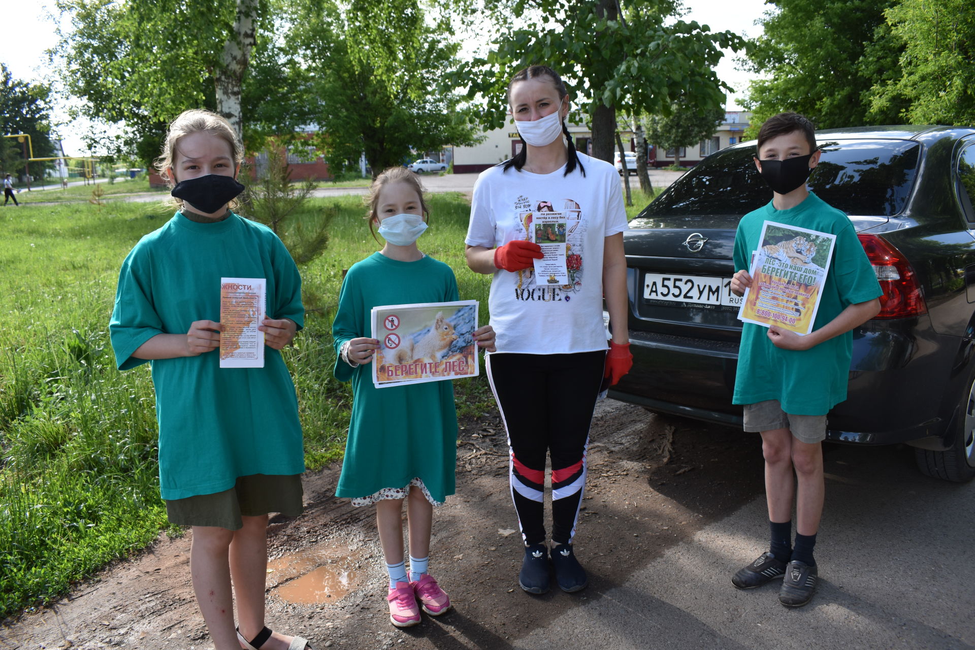 В поселке Татарстан прошла экологическая акция “Берегите лес от пожара”