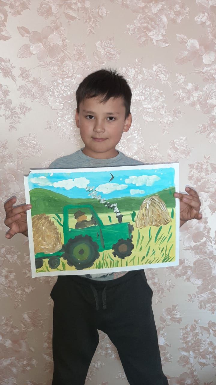 В поселке Татарстан провели конкурс детских рисунков к  Международному дню туризма и 100-летию со дня образования ТАССР