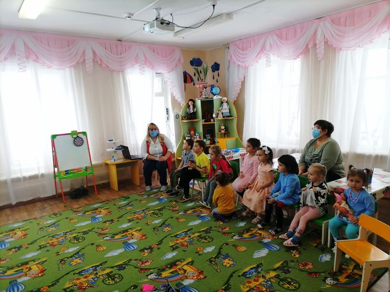 В селе Мунайка Менделеевского района прошел познавательный час для детей