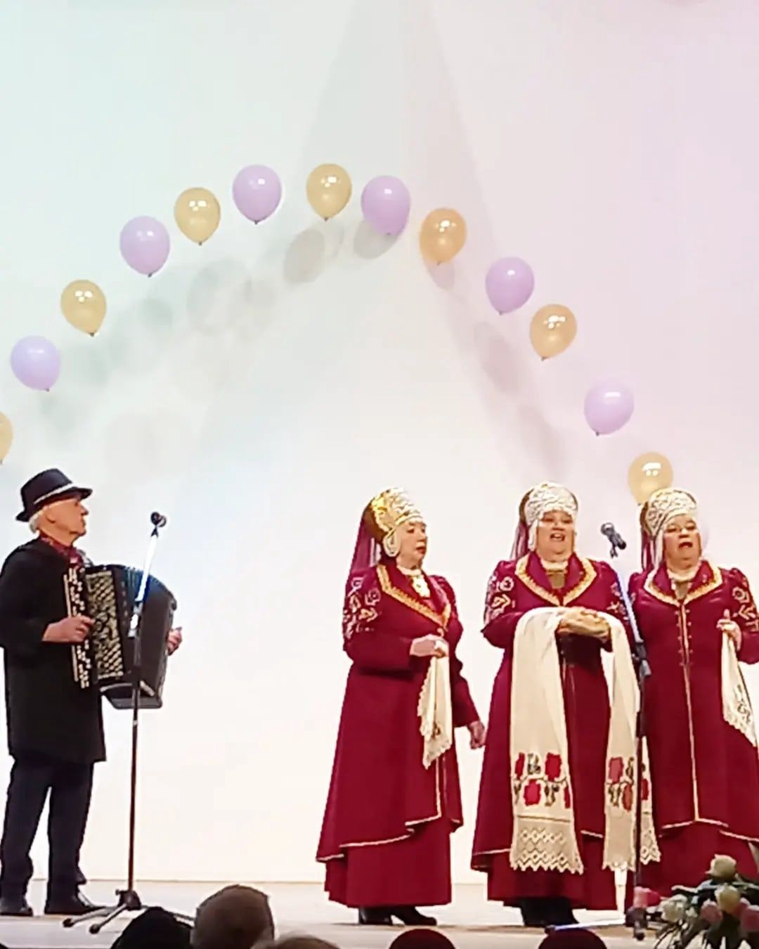 Нижнекамские кряшены выступили на гала-концерте конкурса-фестиваля «Лейся, песня, на просторе…»