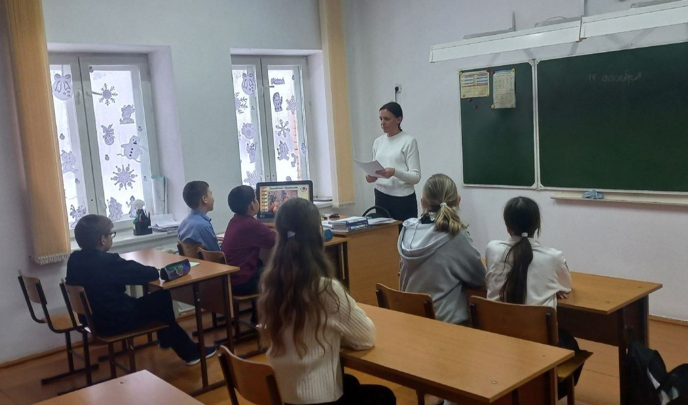 Яңа Илек мәктәбендә күп балалы гаиләләр көненә багышланган чара үткәрелде