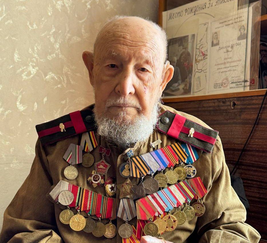 Рейхстаг дивары «Малов» фамилиясен бүген дә саклый