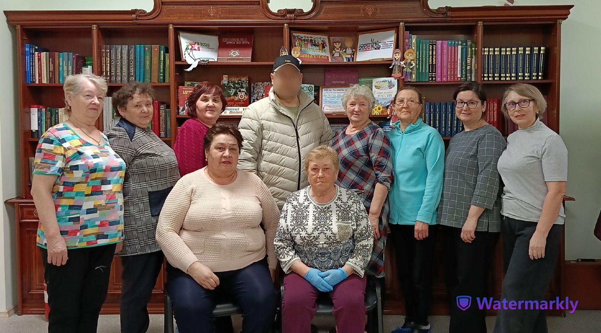 Мәләкәс авылы китапханәсендә безнең заман герое белән очрашу үтте