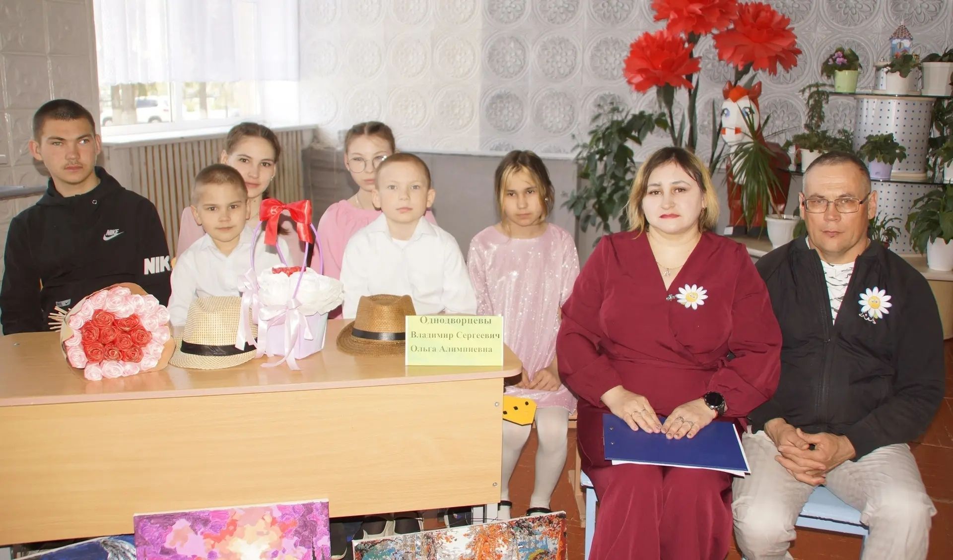 Яңа Балыклыдагы Однодворцевлар 4 балалары янына 3 ятимне сыендырганнар