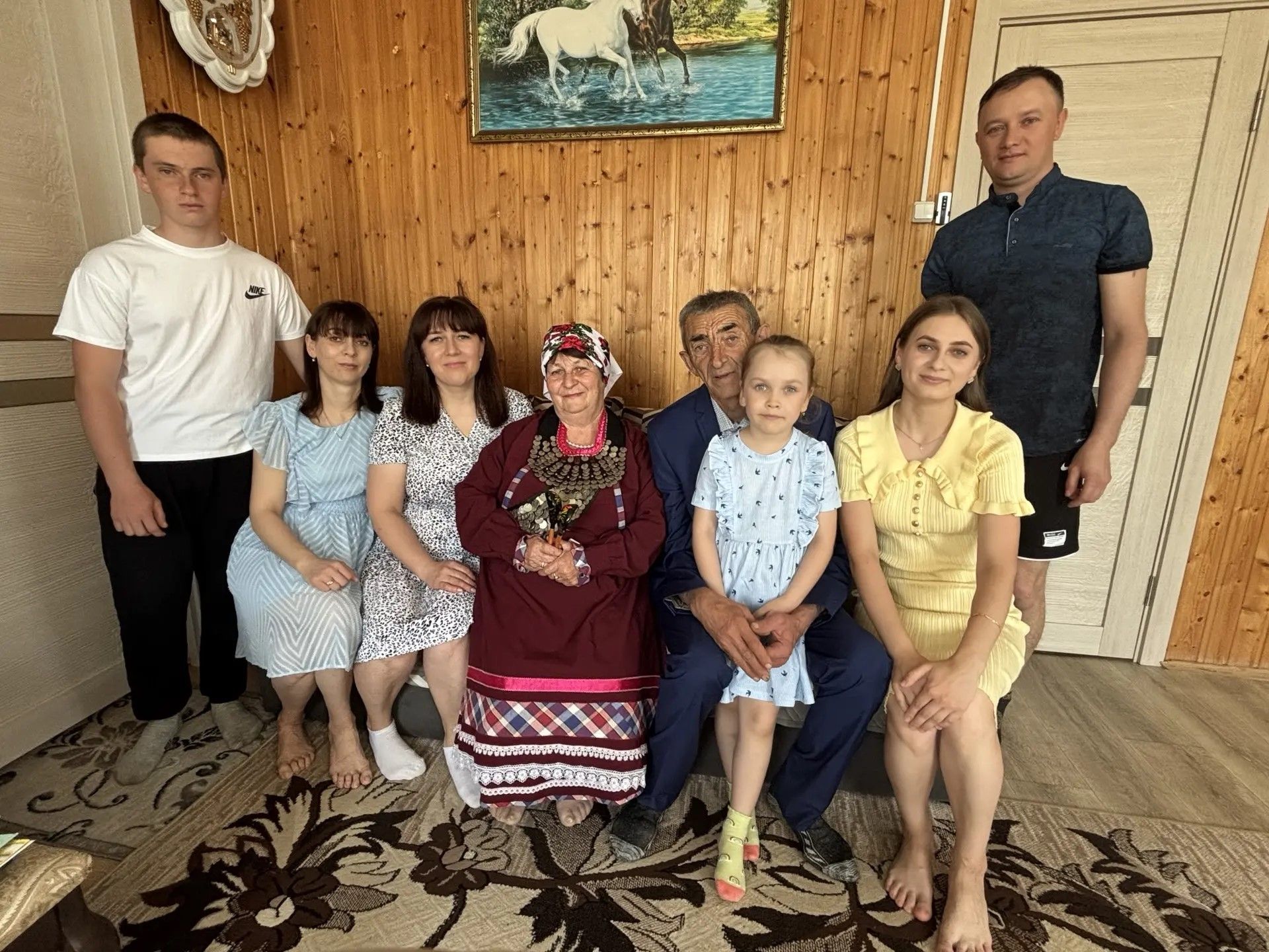 Владимирдан Степановлар гаиләсе бәхетләрен авылда тапканнар
