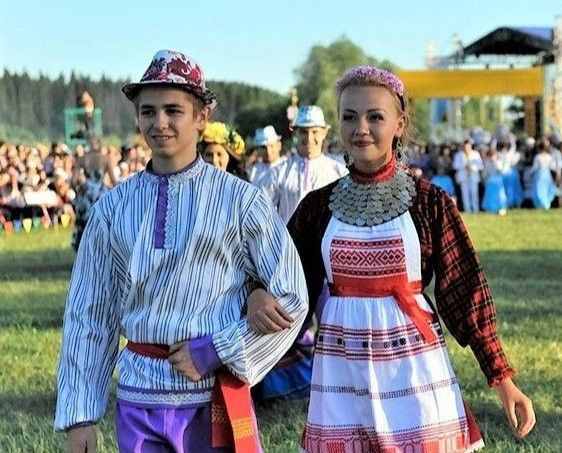 Керәшеннәрдә өйләнешү/кәбен койдыру йолалары