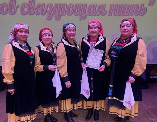 «Баш чишмә» ансамбле - фестиваль лауреаты