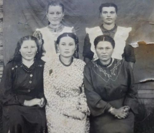 Ретро фото: Зичәбаш авылы кызлары