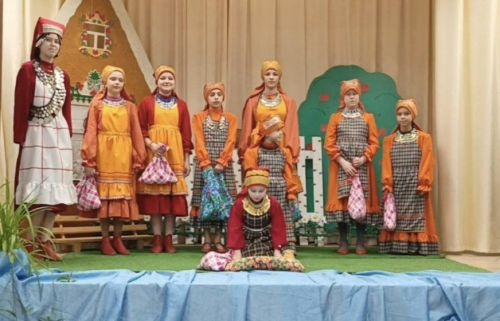 Бахтада Олы көнгә багышланган бәйрәм узган