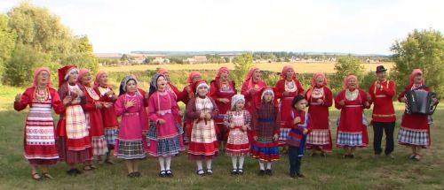 Ләке авылы гармунчылары үз осталыкларын күрсәттеләр