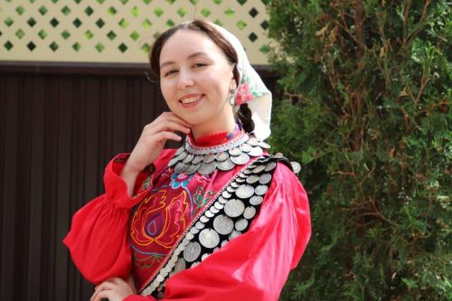 Илүзә Галиуллина: «Без барыбыз да бер көймәдә, зур миссия үтибез»