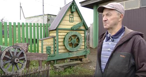 Керәшен Сәрдәсеннән балта остасы Николай Дмитриевның эшләре авылга ямь өсти