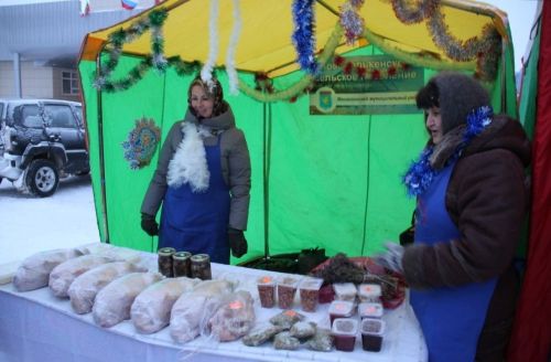 Яңа Мәлкән авылы Яңа ел алды ярминкәсендә катнашты