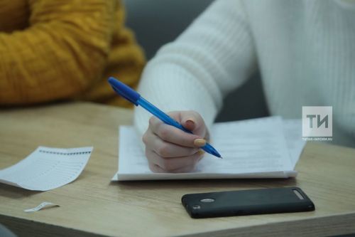 Уку йортларында пальма мае кергән продукцияне куллануны тыя торган закон проекты әзерләнә