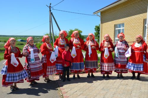 ВИДЕО: «Игәнә» халык керәшен фольклор ансамбле