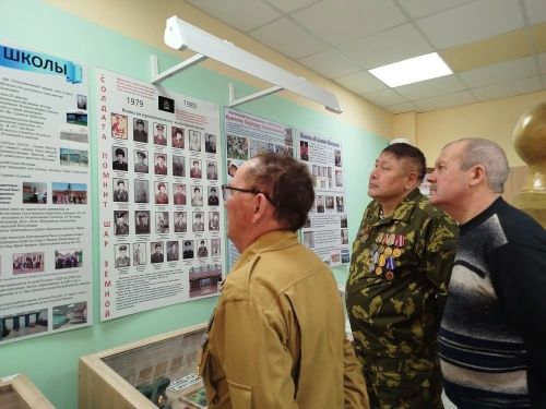 Иске Тәрбит мәктәбендә Әфган сугышы ветераннары белән очрашу узган