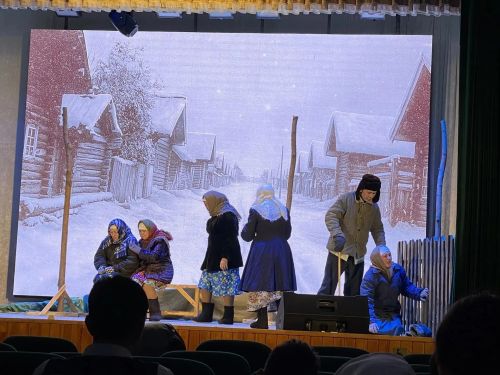 Иске Тәрбит мәктәбендә  «Тылдагы хатын-кызлар» спектакле күрсәтелде