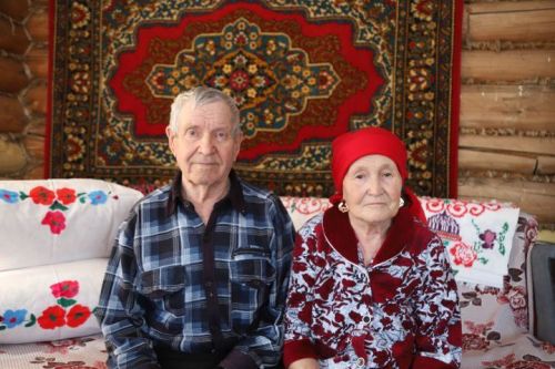 Керәшен Шураныннан Таисия һәм Рим Шәрәфетдиновлар парлы тормыш юлының 63нче язын каршылады
