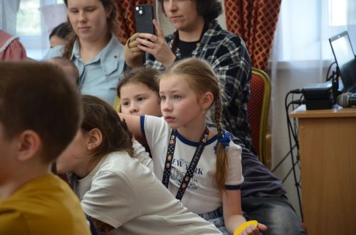 «Олы көн — Җакты бәйрәм»: Җәкәү йортында балалар өчен бәйрәм булды
