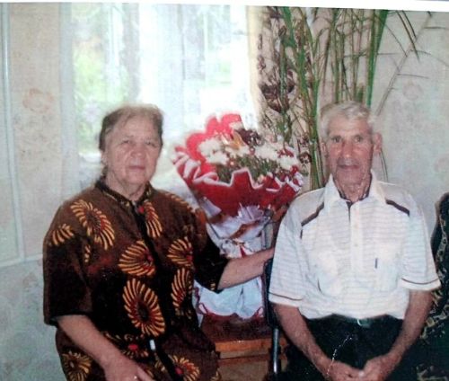 «Хезмәт белән тәрбияләгәннәр»: Лидия түти һәм Ясир дәдәй тормышы