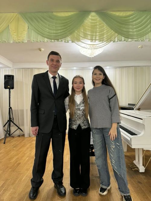 Скрипкачы Ралина танылган музыкант булырга хыяллана