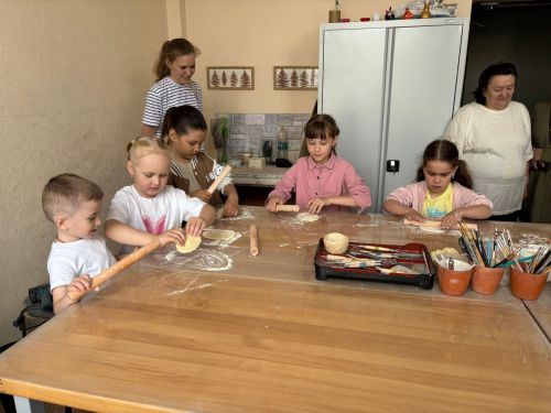 «Бердәмлекнең серле ачкычы»: Җәкәү йортында балалар өчен күңелле бәйрәм узды