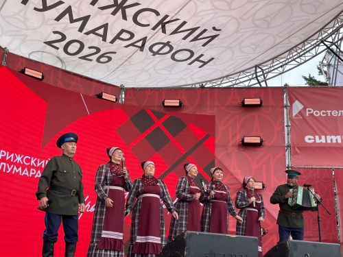 Нагайбәктәге карендәшләребез Париж ярым марафонында керәшен җырулары башкарды